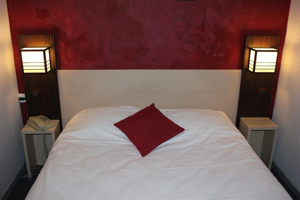 The Originals City, Hotel Novella Confort, Nantes Est Carquefou Eksteriør bilde