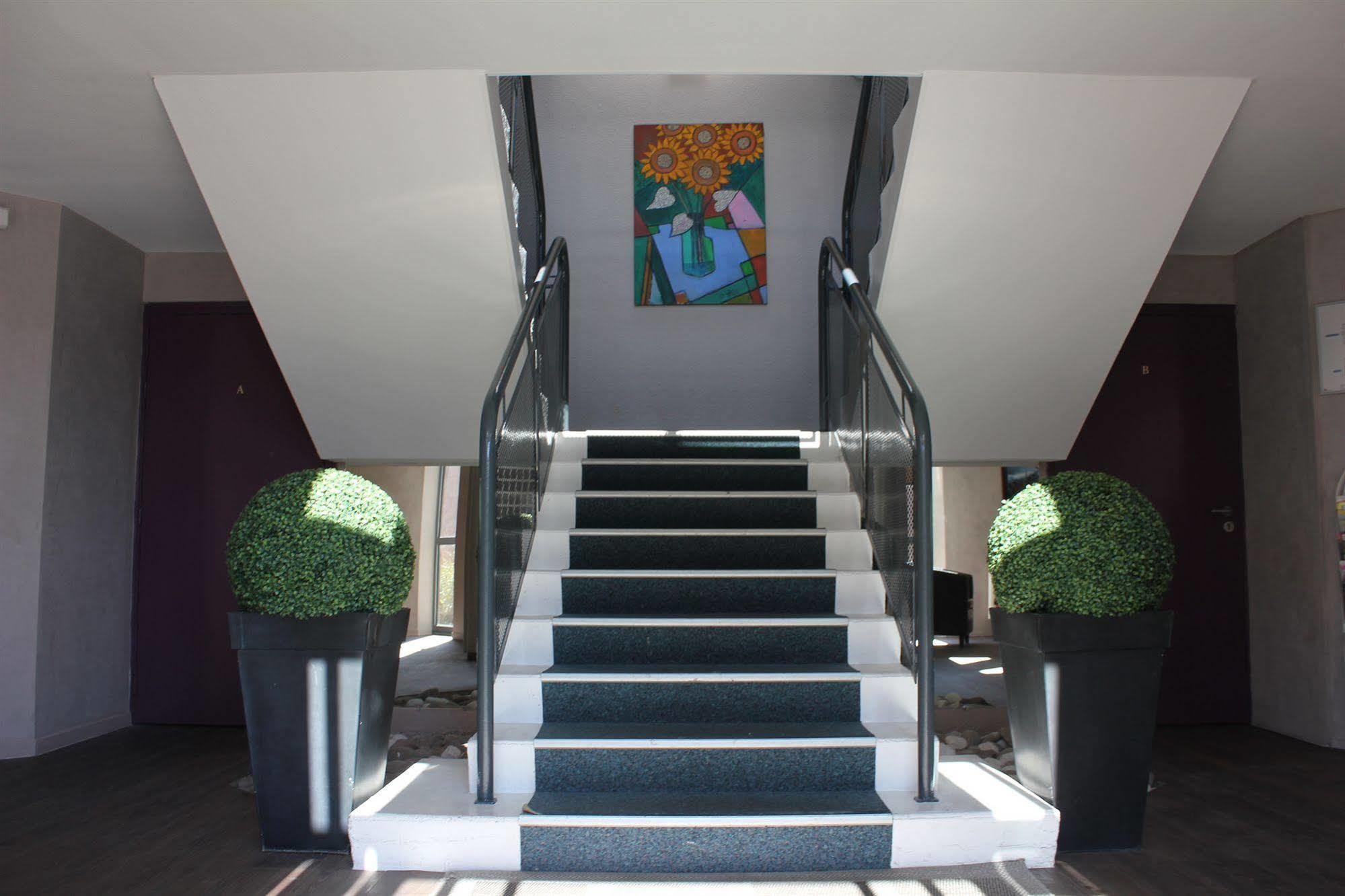 The Originals City, Hotel Novella Confort, Nantes Est Carquefou Eksteriør bilde