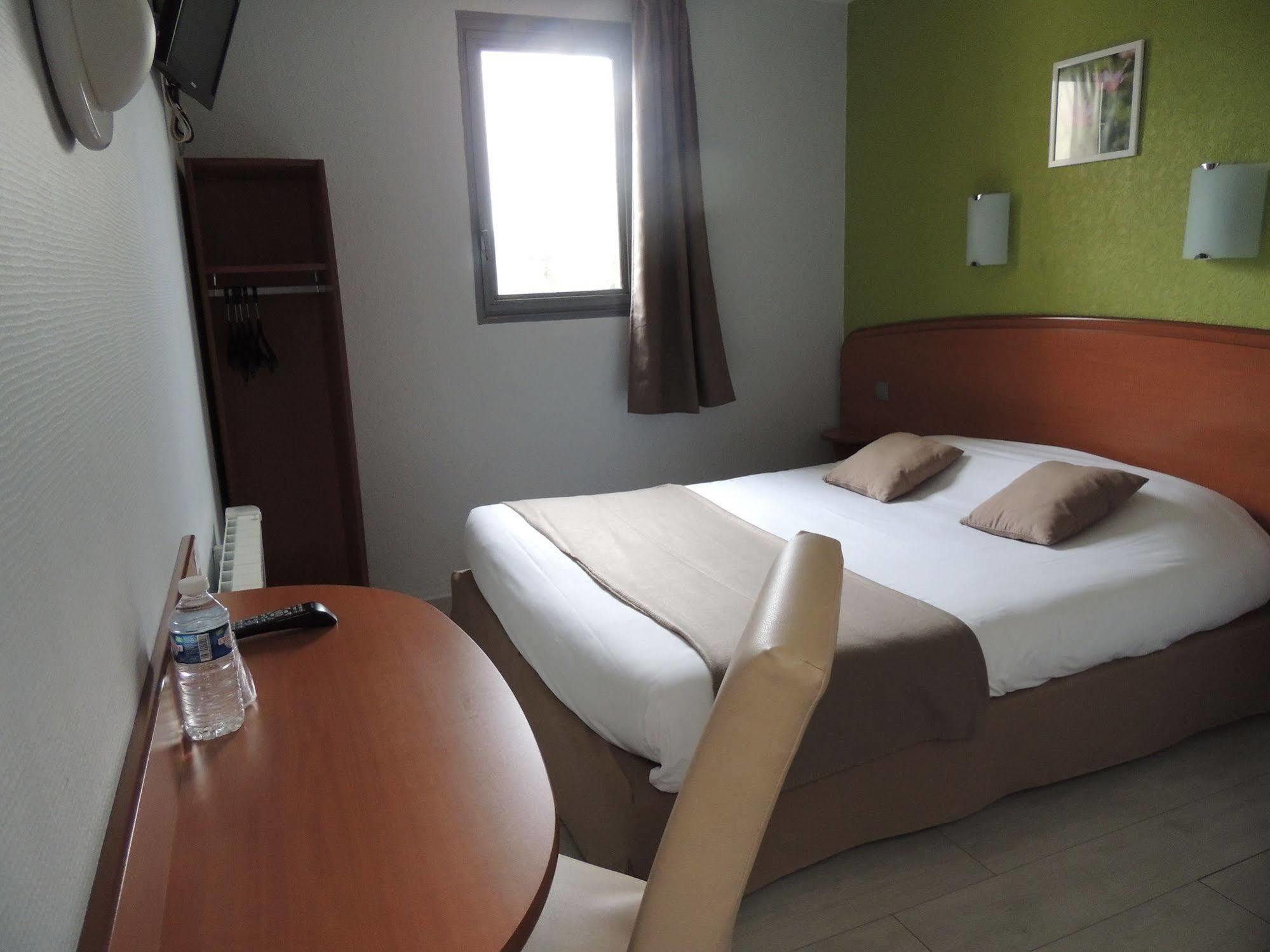 The Originals City, Hotel Novella Confort, Nantes Est Carquefou Eksteriør bilde