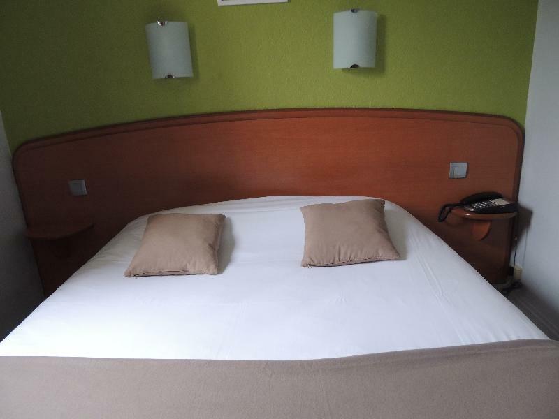 The Originals City, Hotel Novella Confort, Nantes Est Carquefou Eksteriør bilde